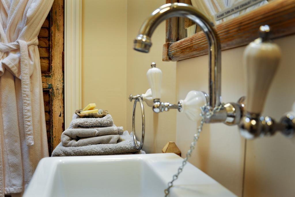 Athelney Cottage Bed And Breakfast Adelaide Kültér fotó